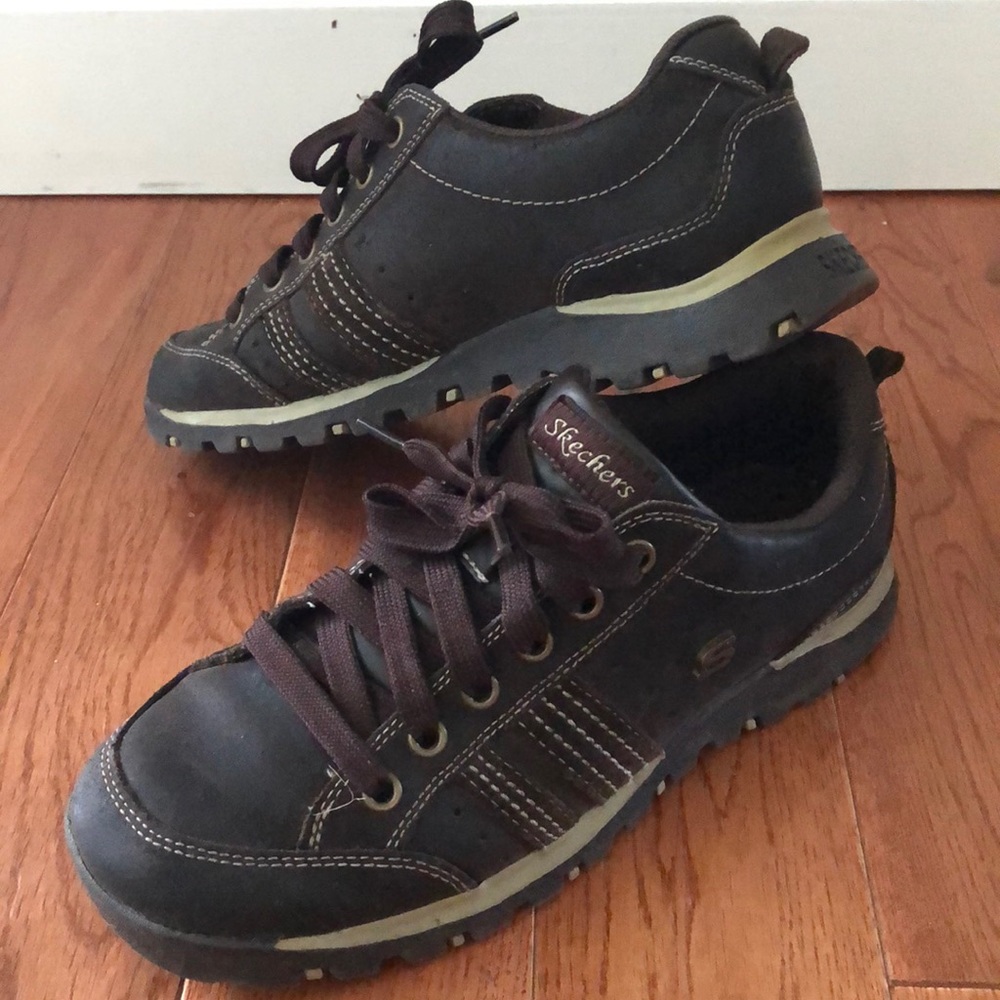 Brown sketchers